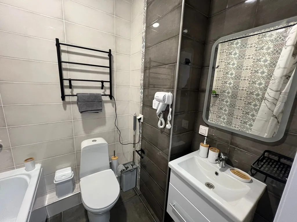 76 Студия с бассейнами на 4 человека