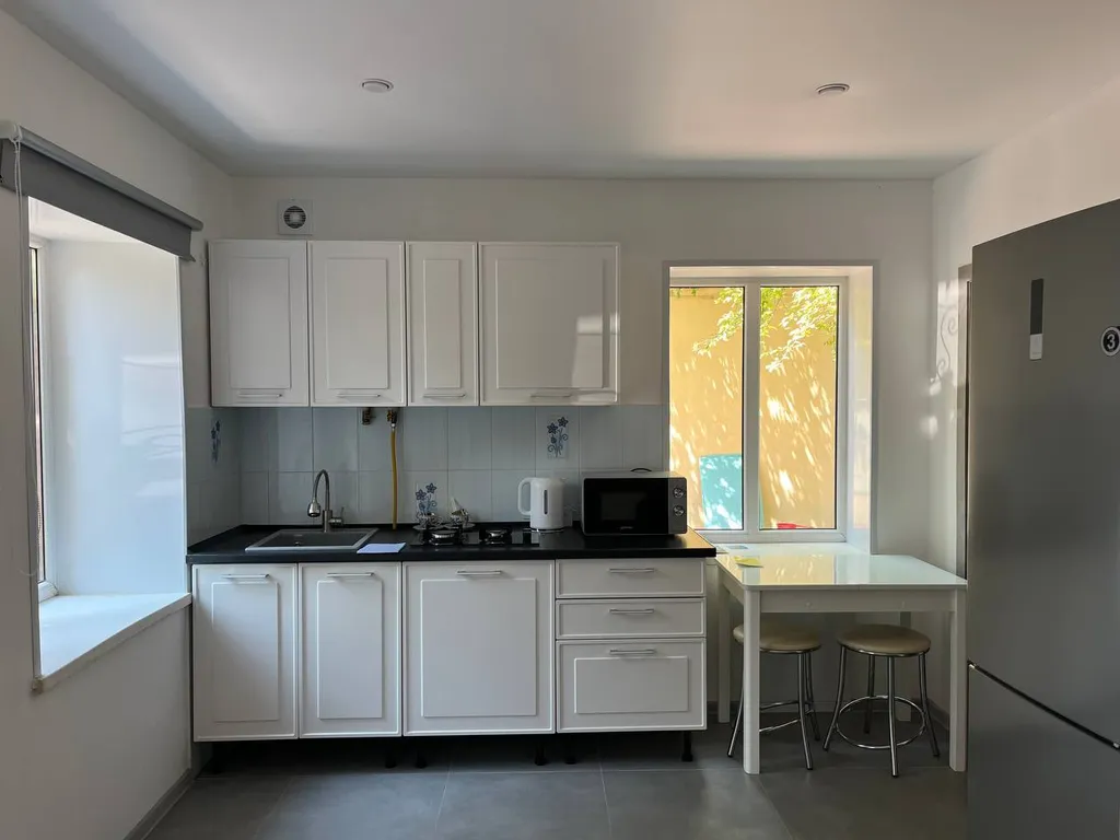 Уютный домик в тихом районе