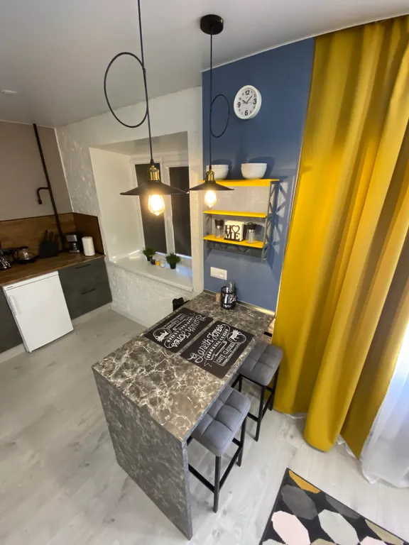 Уютная, новая квартира в центре города