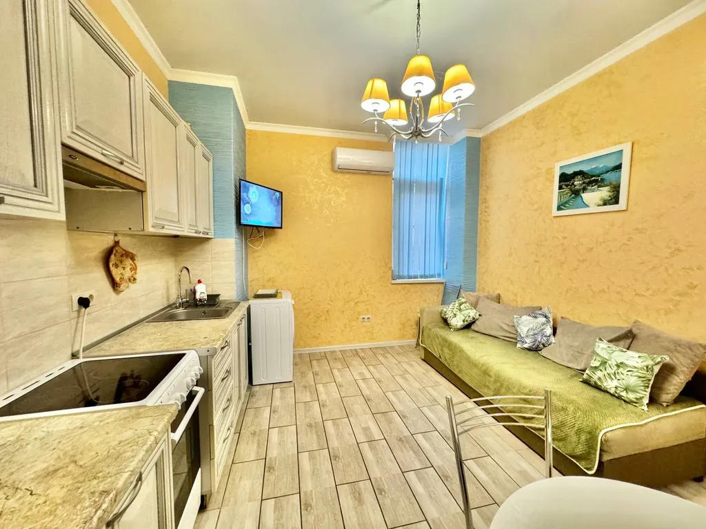 Квартира 2х комнатная квартира на первой линии — Адлер