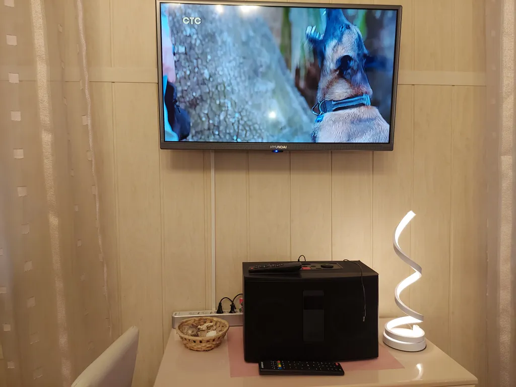 Коттедж Марианна с бильярдом, теннисом, сауной и бассейном