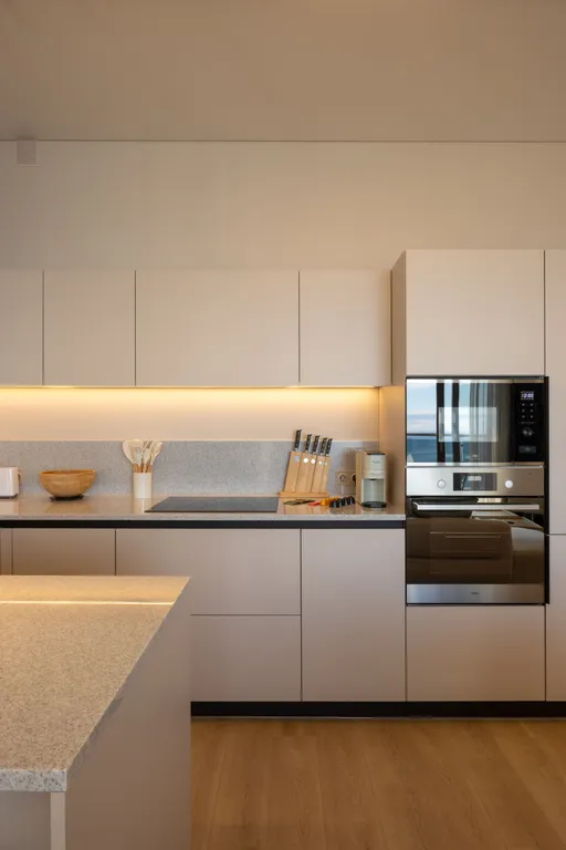 Элитная видовая квартира с прямым видом на море