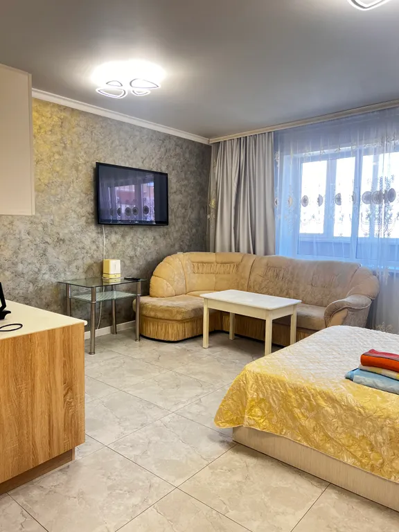 Квартира Уютная студия в центре города — аренда посуточно в Абакан