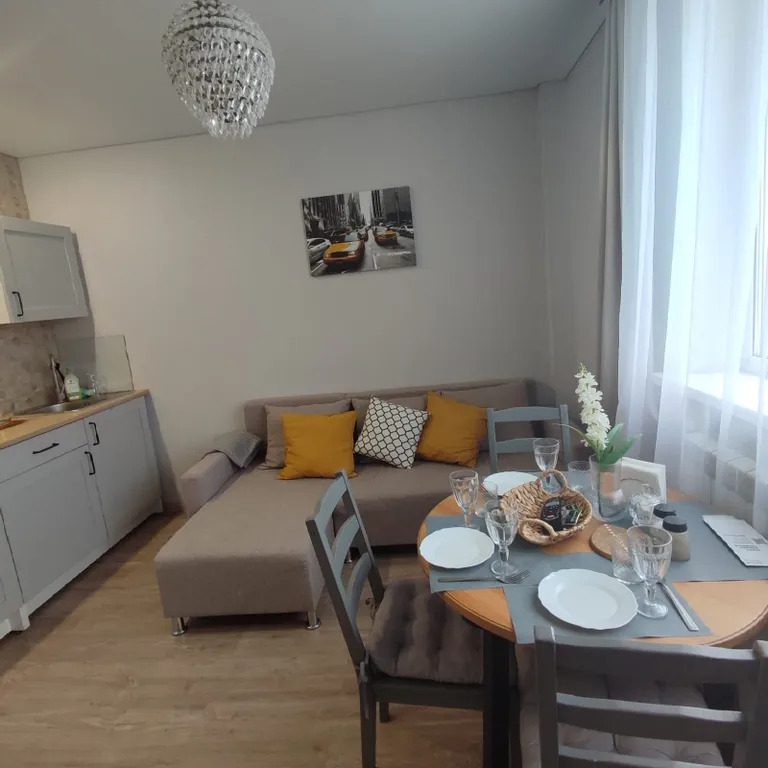 Уютная квартира рядом с набережной реки Волга