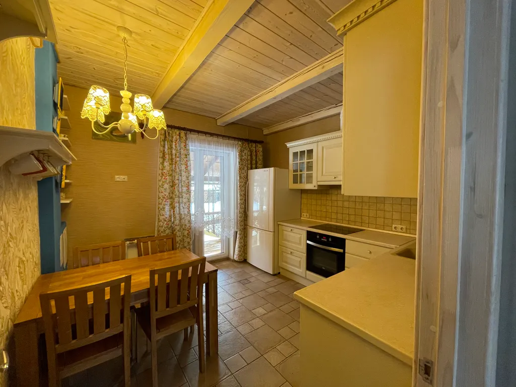 3-комнатный Дом