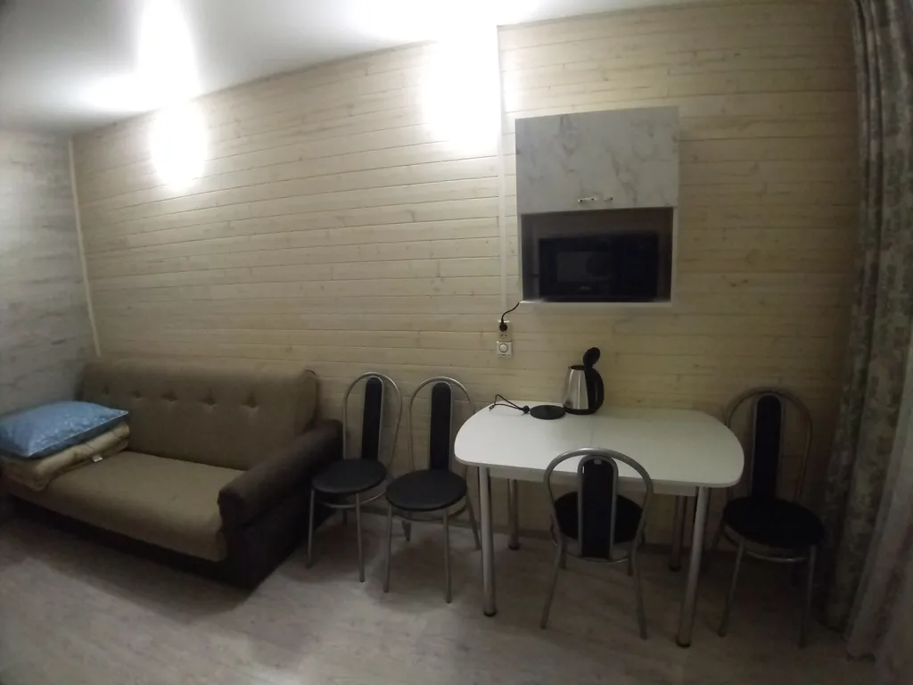 Уютный благоустроенный дом с видом на горы