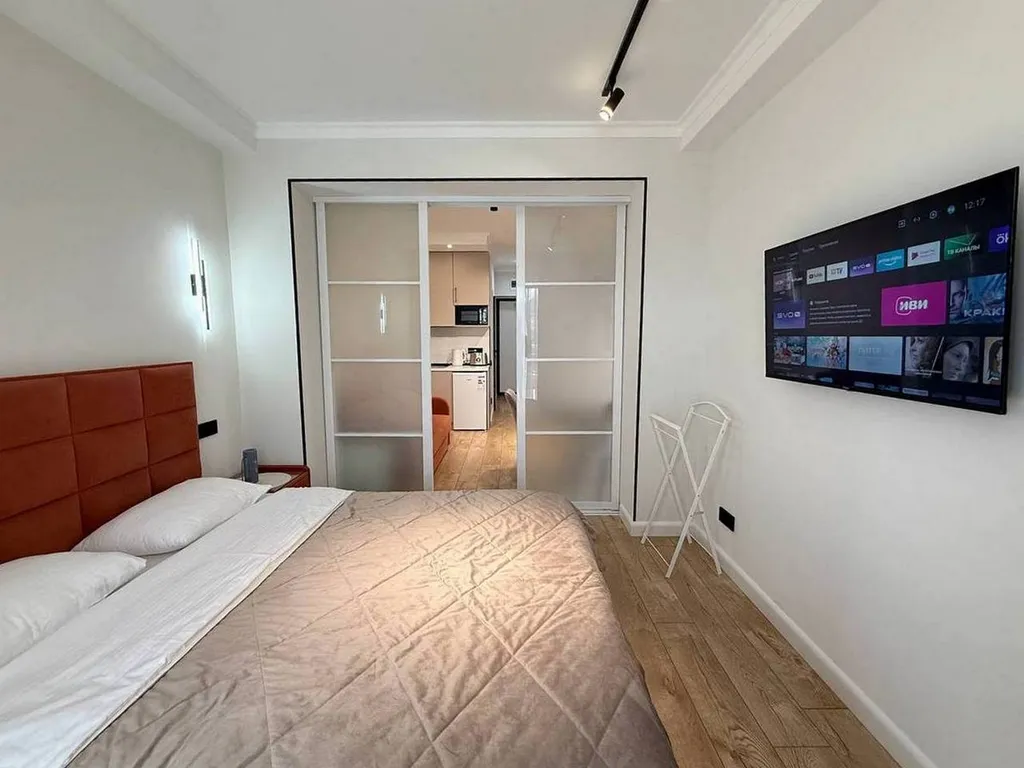 Студия на первой береговой с большой террасой и крутым видом на море