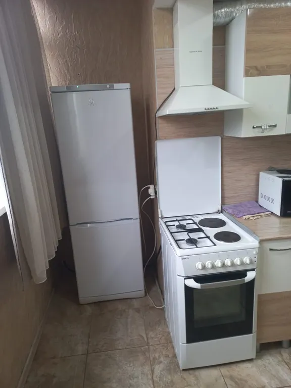 Уютная трёхкомнатная квартира город Гагра со всеми удобствами.