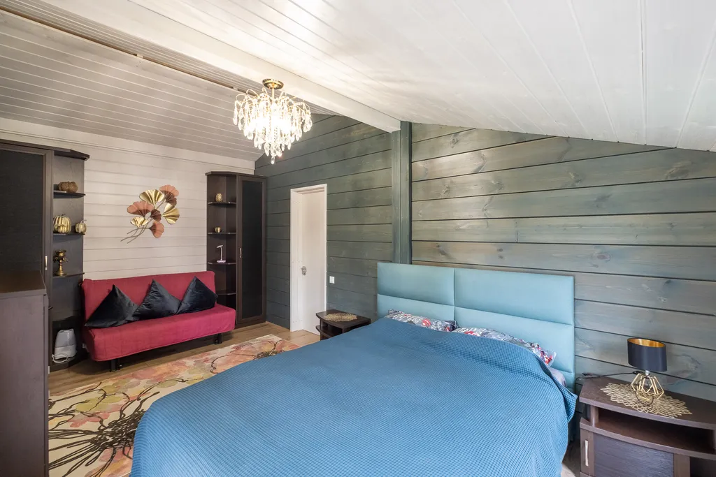 Цветочный домик с камином