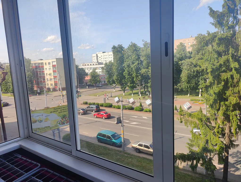 1-комнатная в центре с видом на сквер