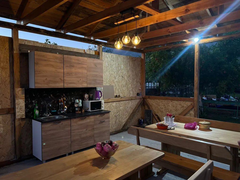 Коттедж Уютный домик с приусадебным участком — Гагра