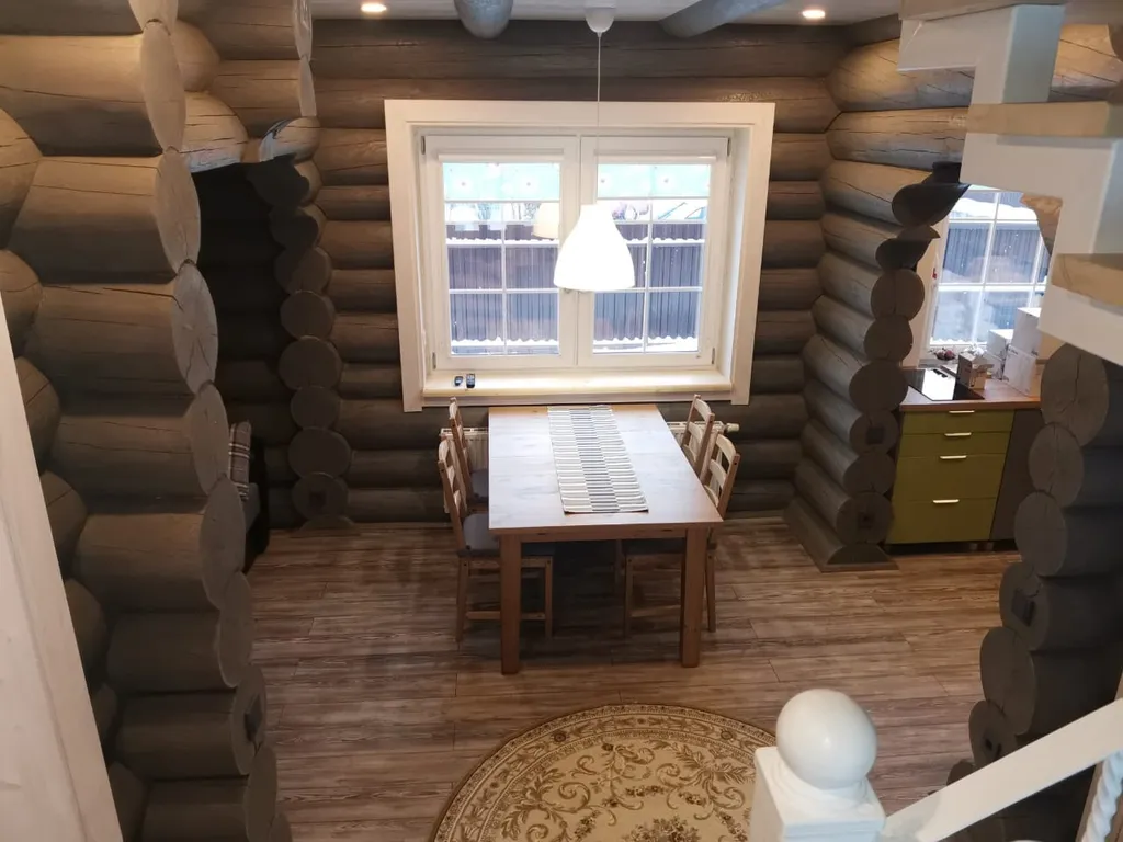 Бревенчатый коттедж