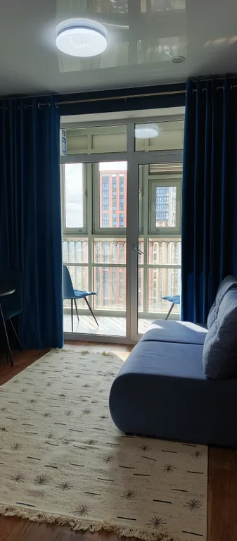 Светлая евродвухкомнатная в самом центре