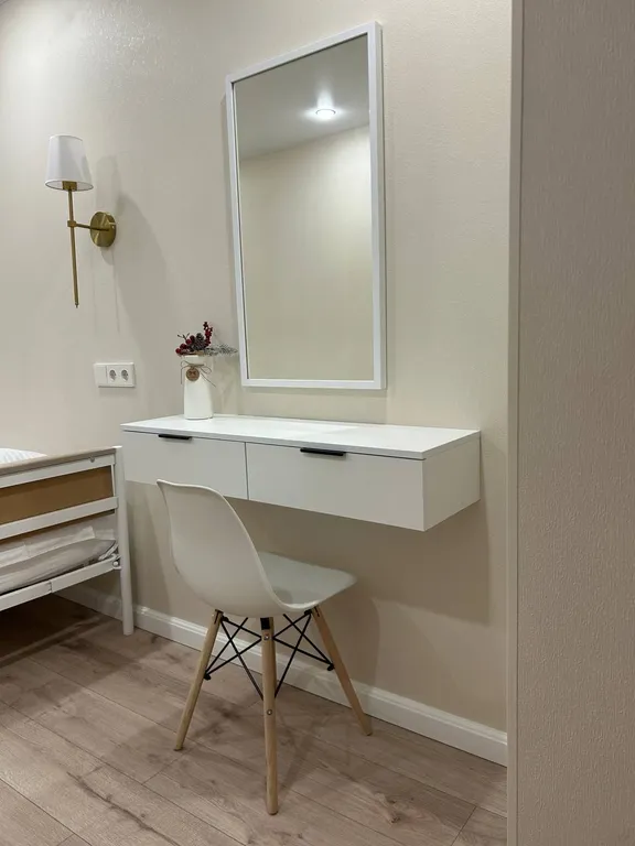 Квартира со свежим ремонтом и новой техникой в самом центре г.Кировск