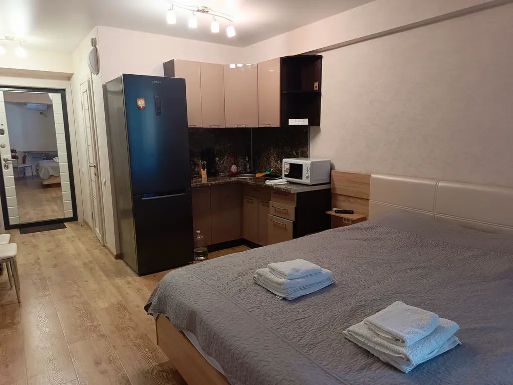 Квартира Апартаменты на берегу моря с видом на бассейн — Севастополь