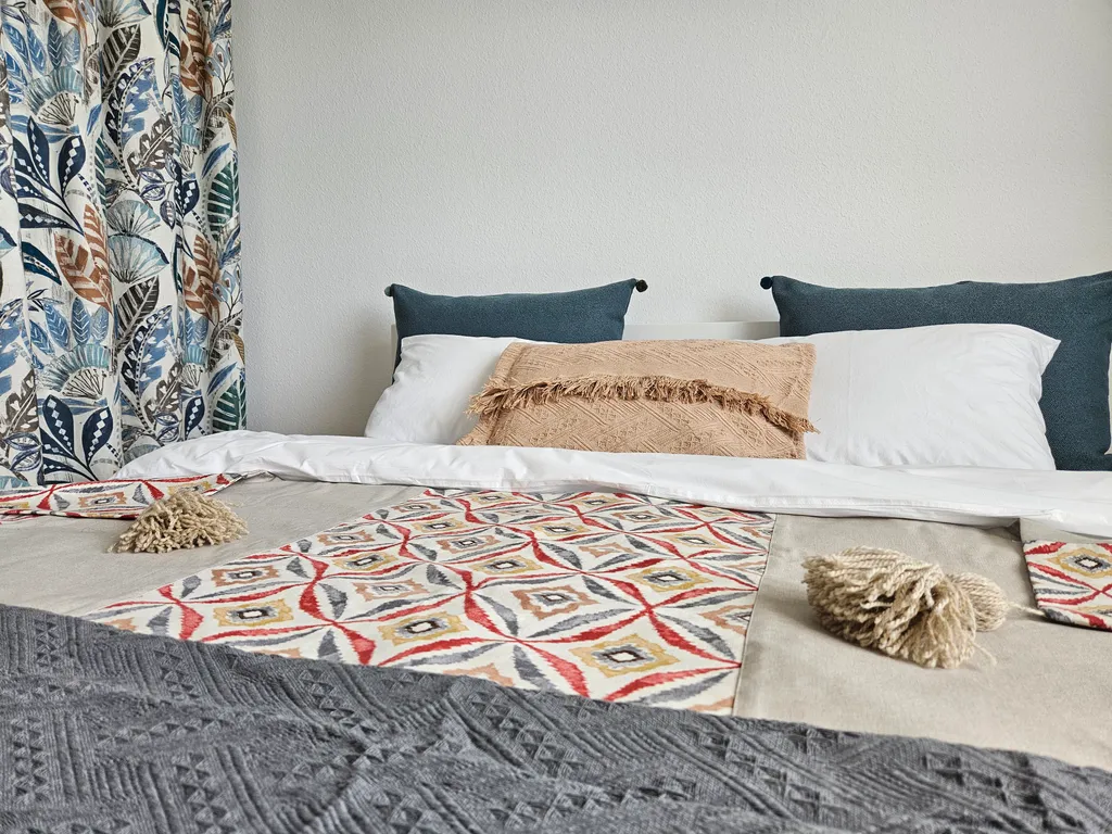 Новая квартира с 3 спальнями, видом на центр города и шикарные закаты