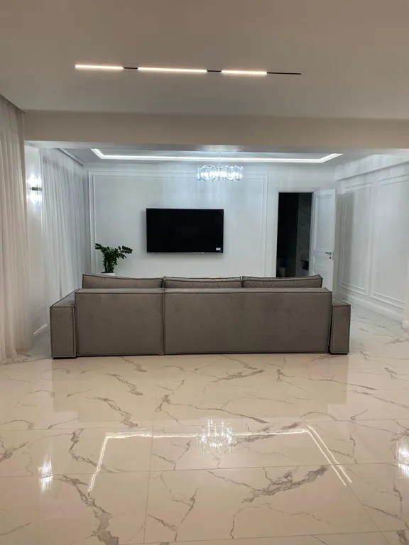 Дизайнерская квартира в центре города