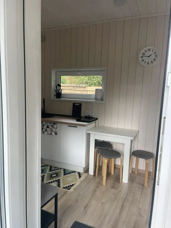 Дом на берегу озера