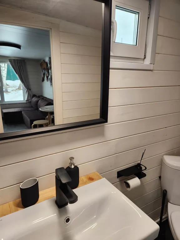 Мини-домик в деревне: уединение и комфорт