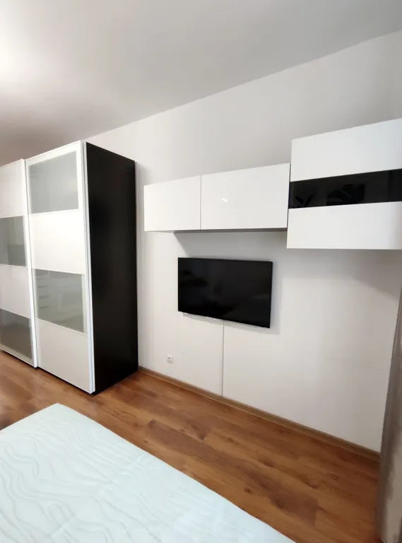 Студия на Венской