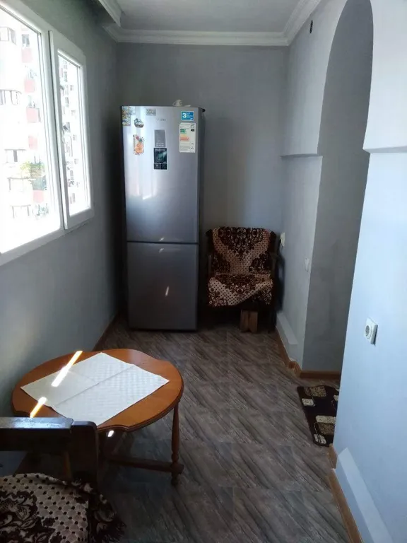 Квартира 3-комнатная Квартира — Батуми