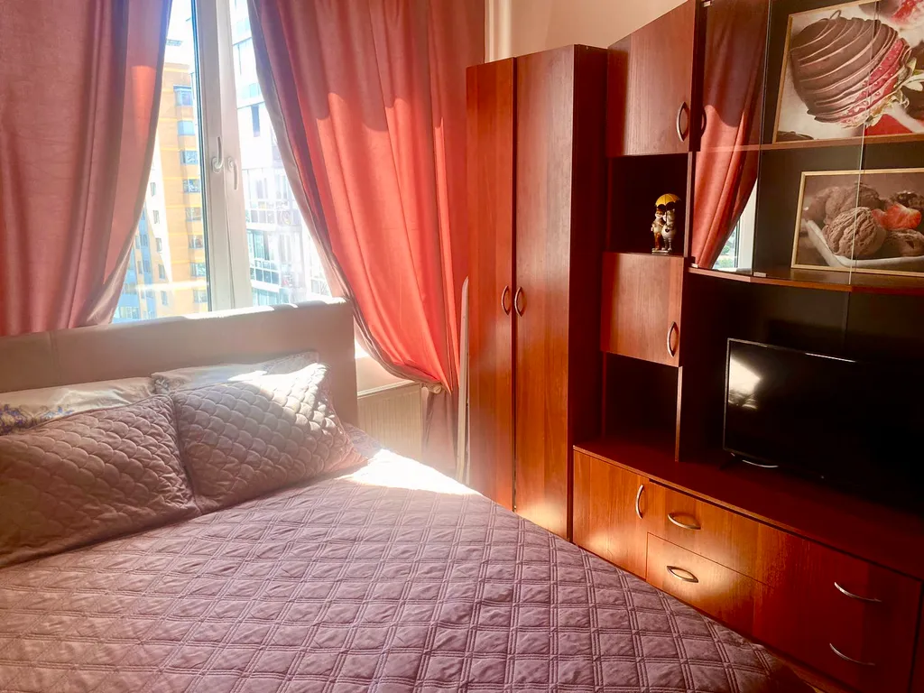 Евро-двушка у метро Девяткино для командировок и семейных