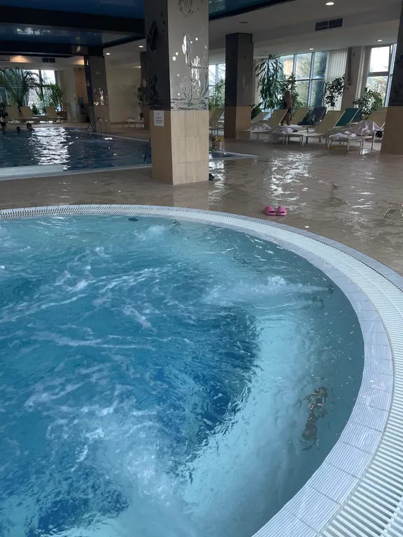 Квартира Апартаменты с бесплатным посещением бассейна и саун — аренда посуточно в Севастополь