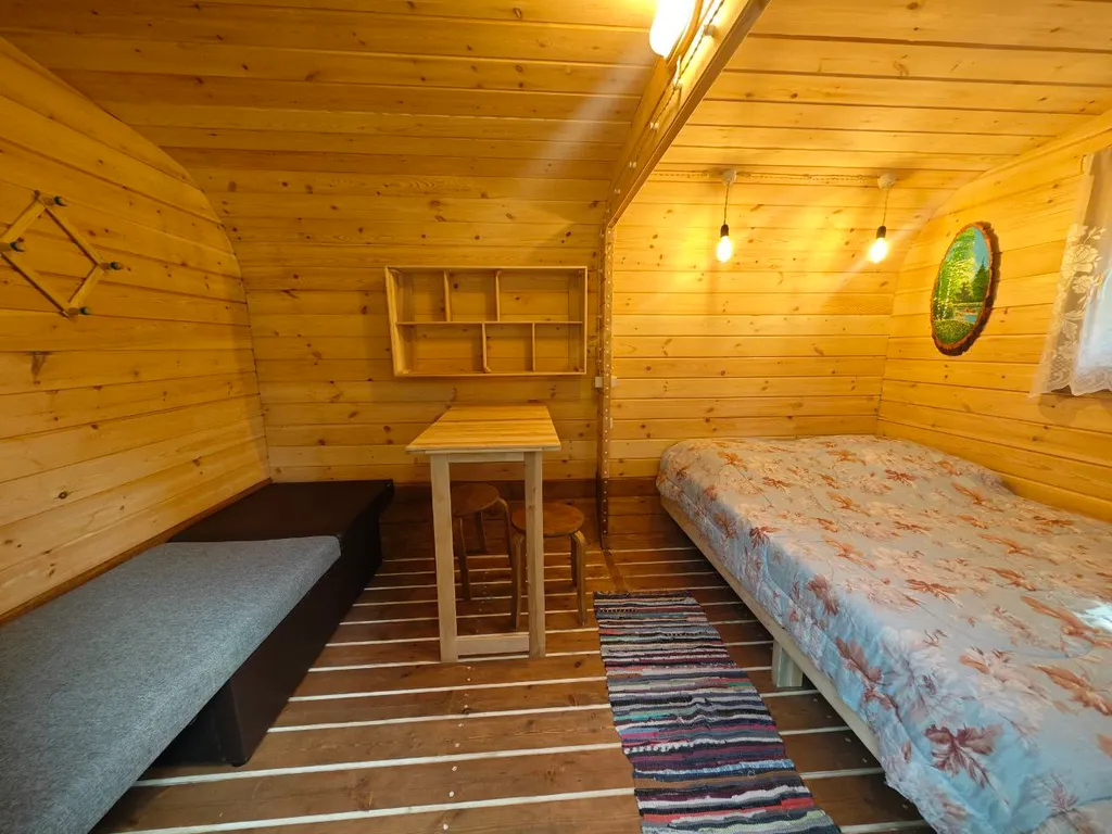 Мини-домик Бочка с собственной беседкой