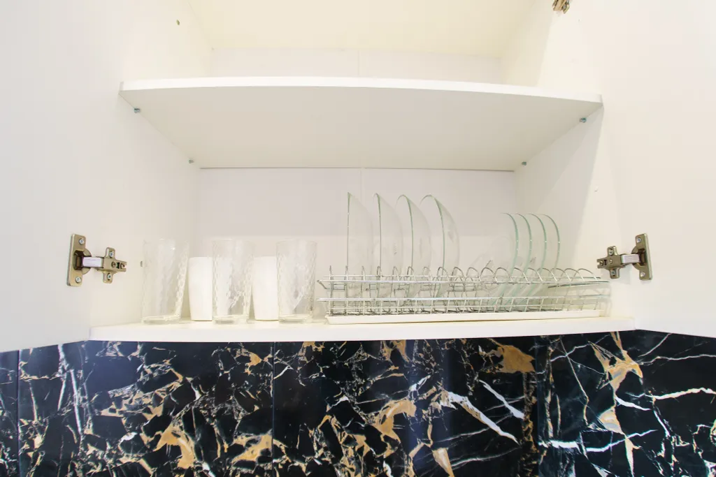 Однушка с двуспальной кроватью и диваном