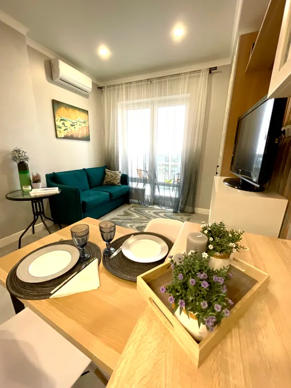 Люкс апартаменты в доме бизнес класса центр