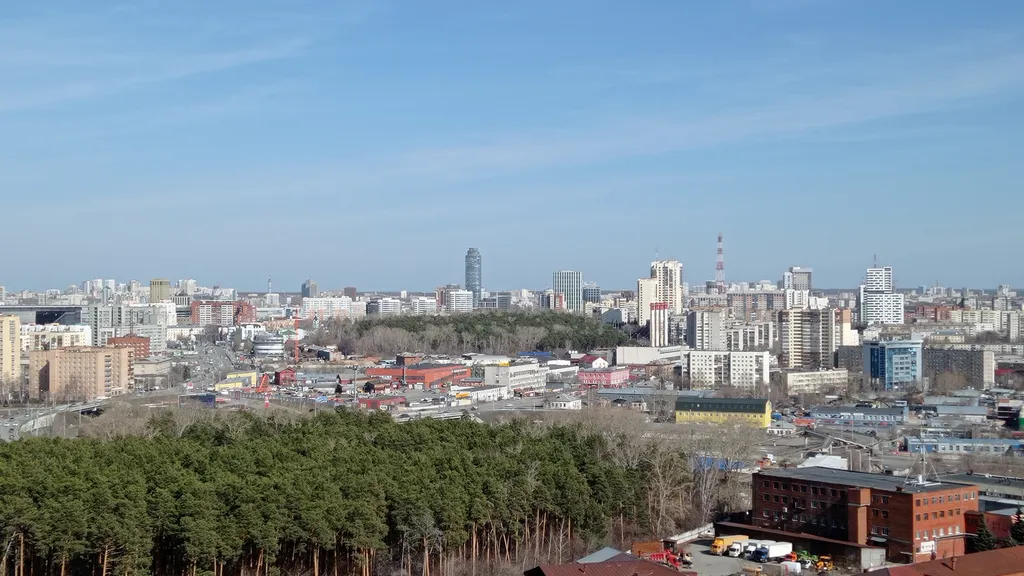 Квартира с видом на центр города рядом с ТЦ Мега