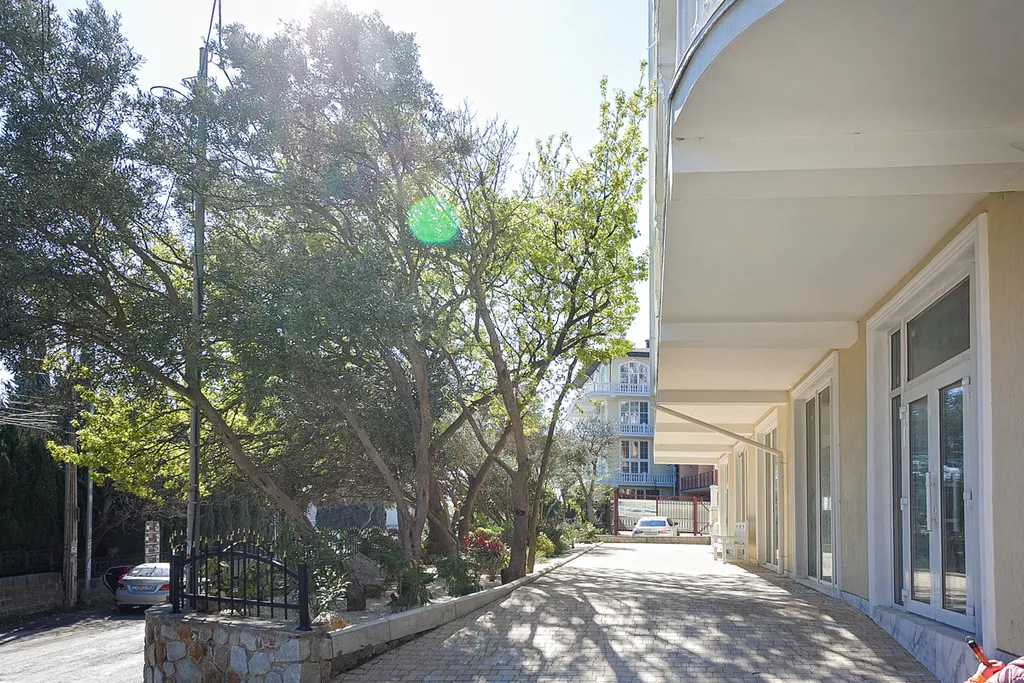 Квартира-студия с видом на море и парк