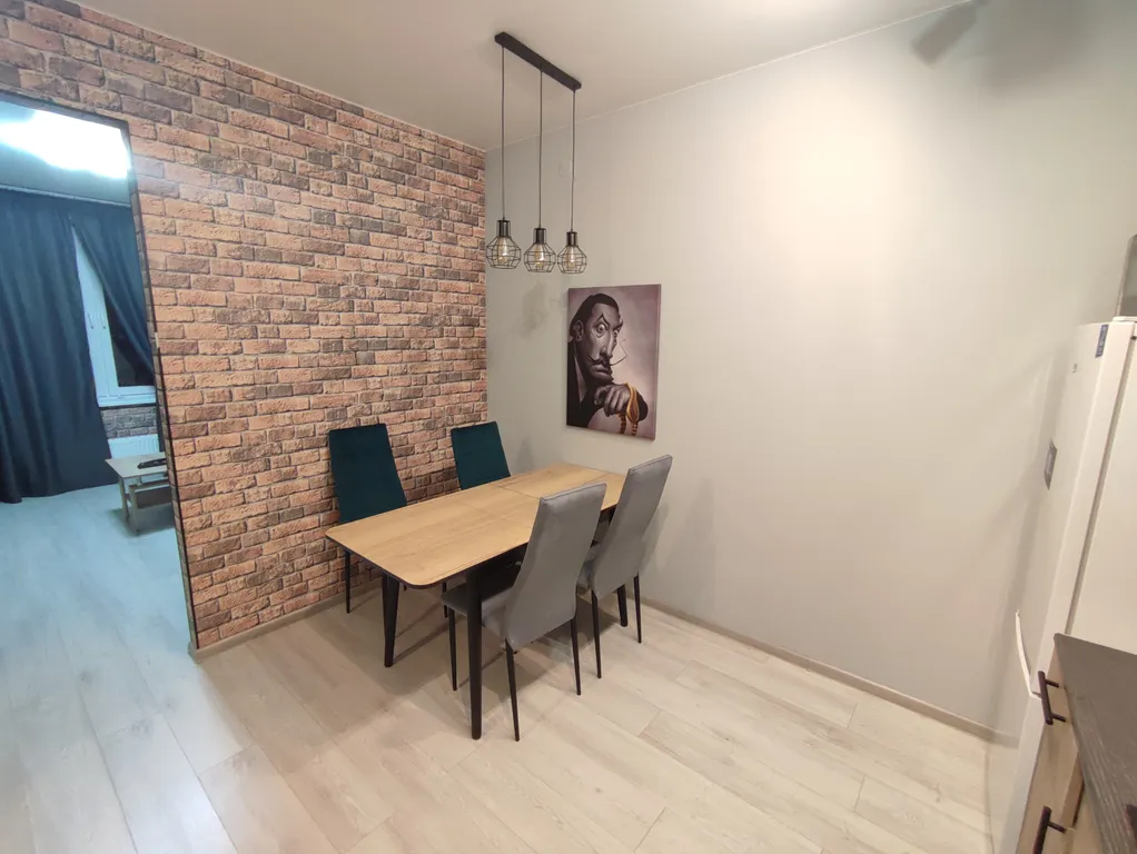 Квартира евродвушка в районе ДКЖ