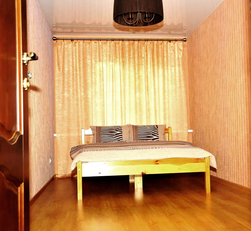 Трёхкомнатная квартира на центральной улице города