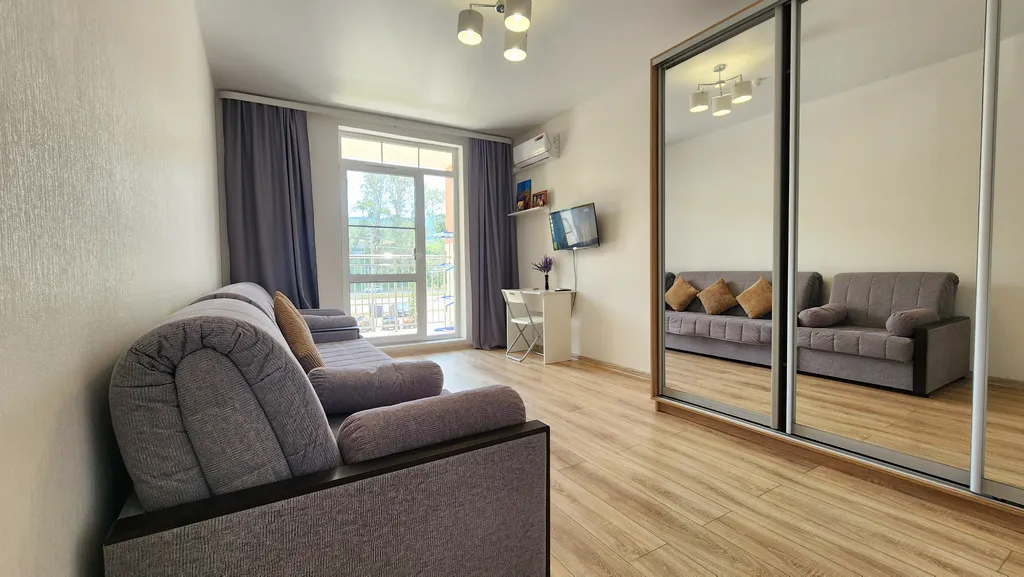 Уютная евротрешка с двумя балконами