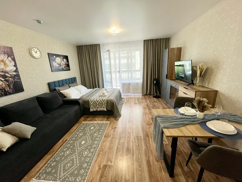 Квартира Уютная квартира в центре, 10 мин жд вокзал, 40-60 минут аэропорт — Красноярск