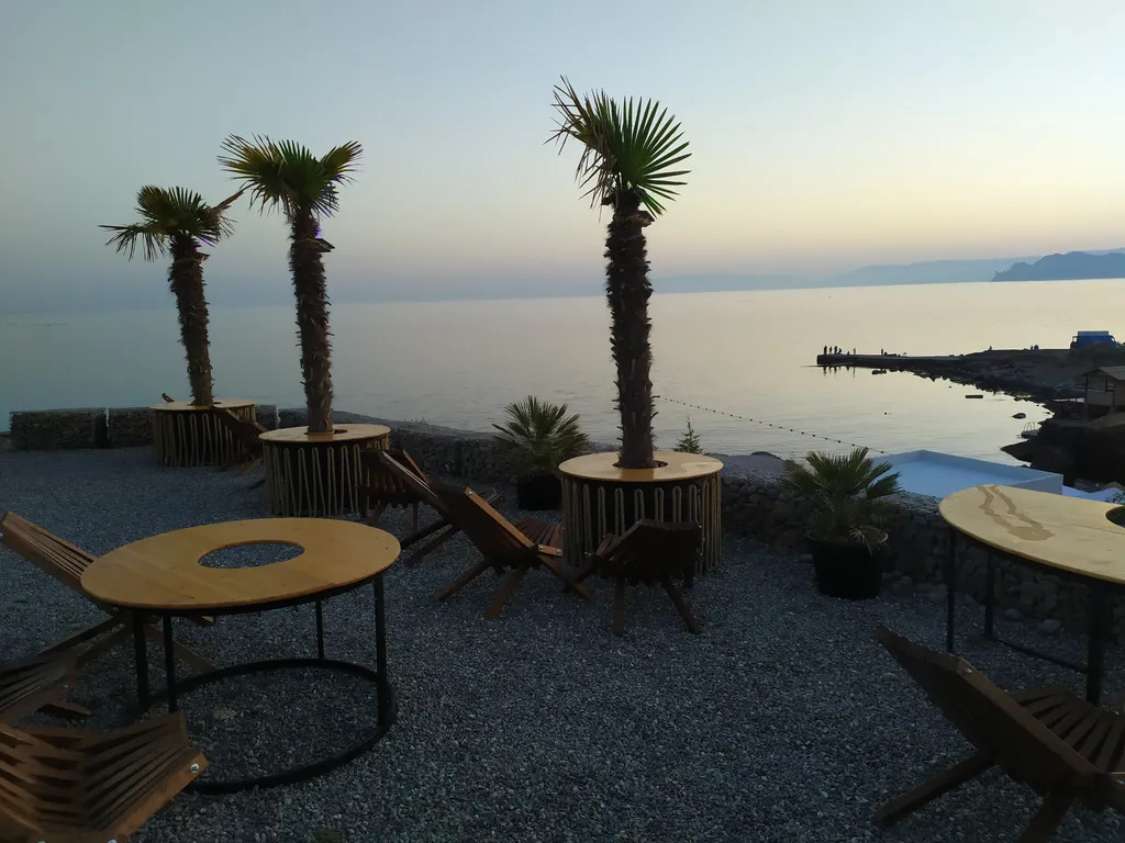 Уютный загородный дом в тихом месте