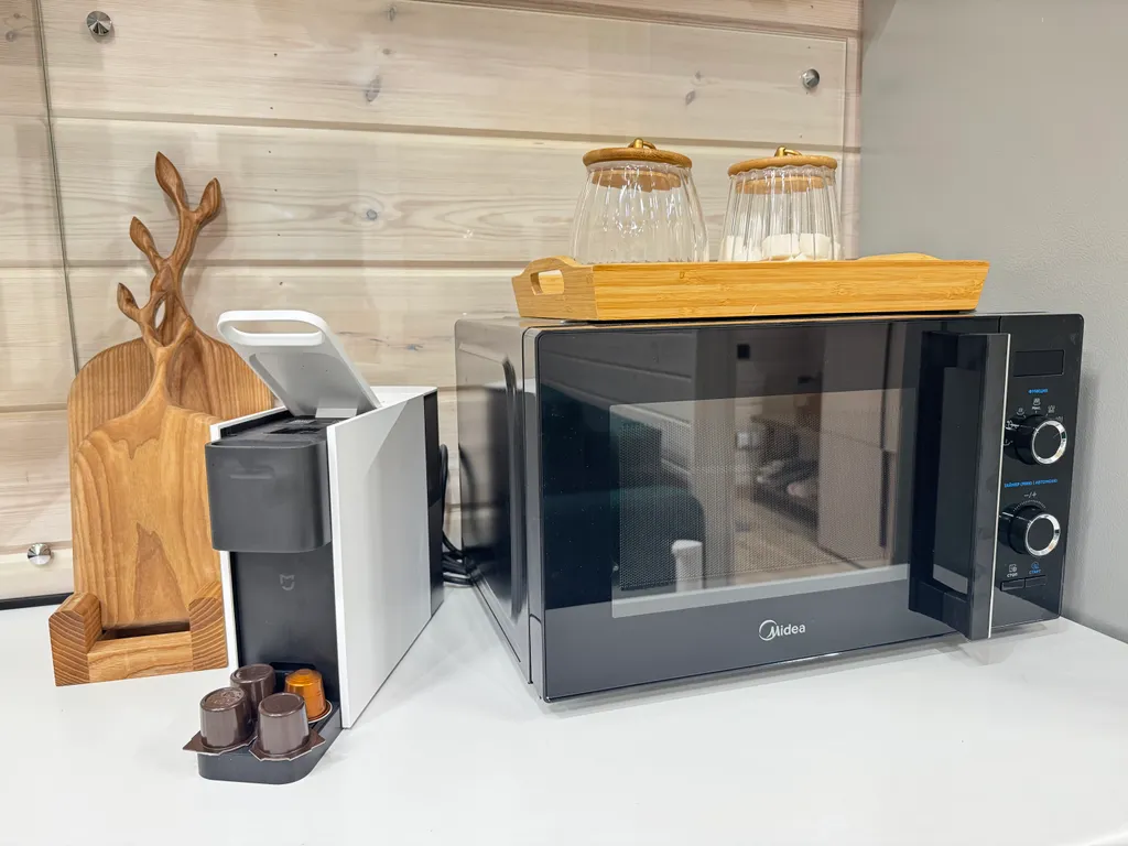 Коттедж "ДЫШИ"...Уютный  Дом в лесу — Светлый