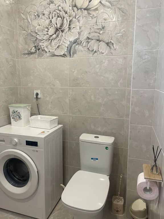 Домик у моря с бассейном