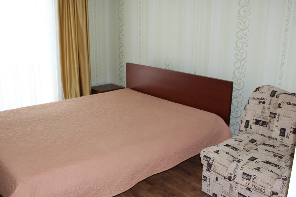 Квартира Корпус Диана двухместный 3 этаж — аренда посуточно в Алушта