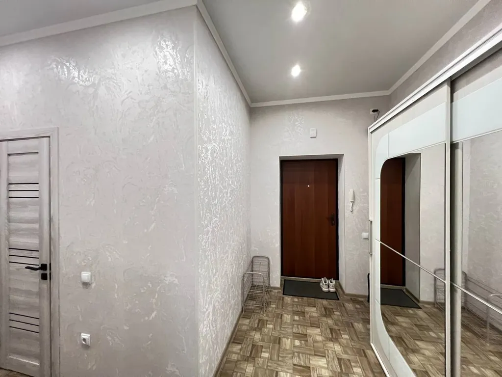 Двухкомнатная в центре в новом доме