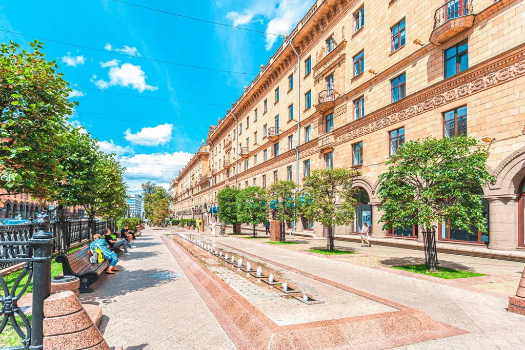 Апартаменты с кондиционером в центре на Октябрьской площади