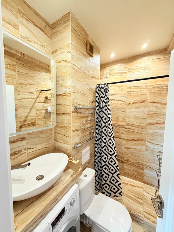 Уютная и стильная квартира с видом на море