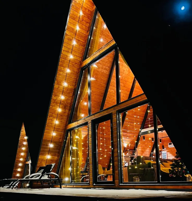 Треугольный дом А-фрейм рица