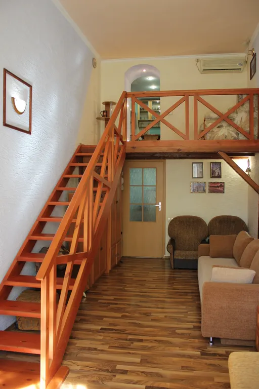 Квартира Апартаменты в трёх уровнях у моря — аренда посуточно в Евпатория