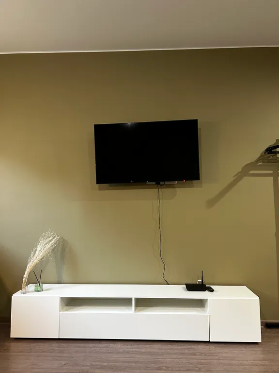 Студия с дизайнерским ремонтом