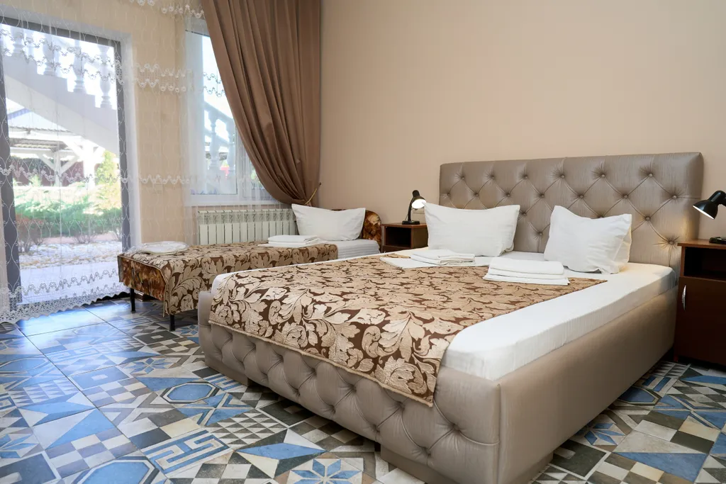 Квартира Квартира Трёхместный номер комфортный с 1 двуспальной кроватью и 1 односпальной — Кучугуры