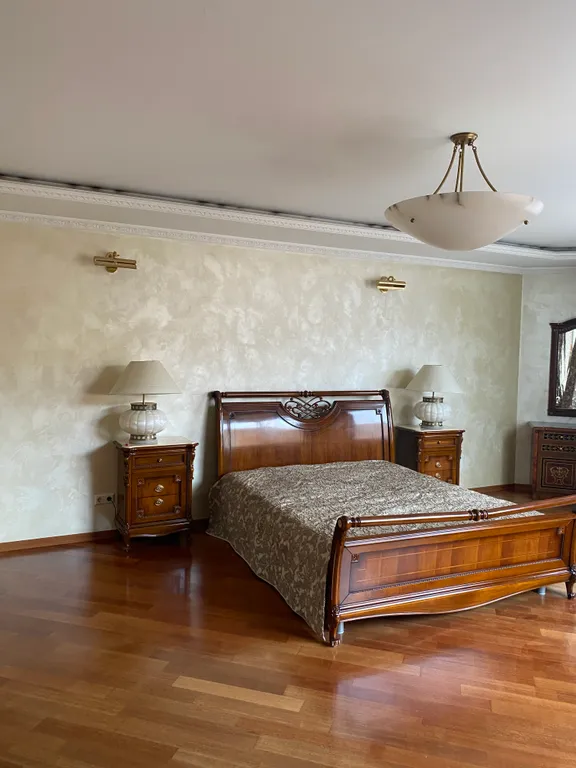 Элитная квартира в центре — аренда посуточно в Минск