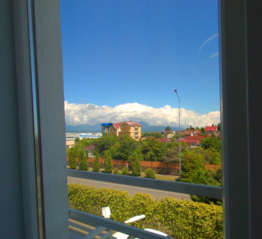 Стильная студия с бассейном в 3 минутах от моря