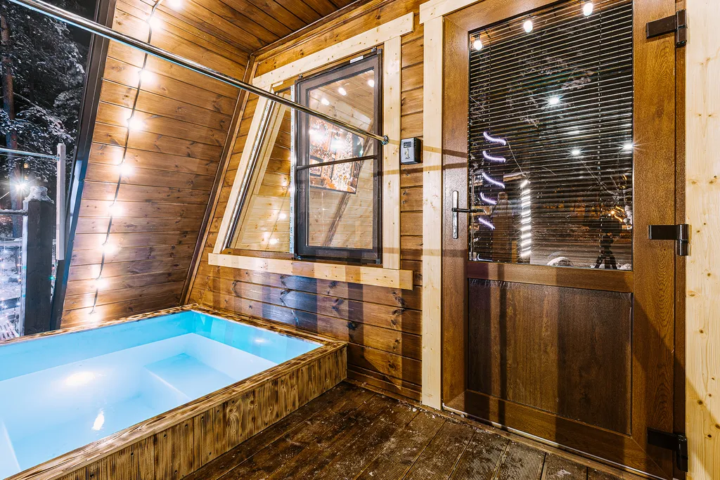 Коттедж в лесу